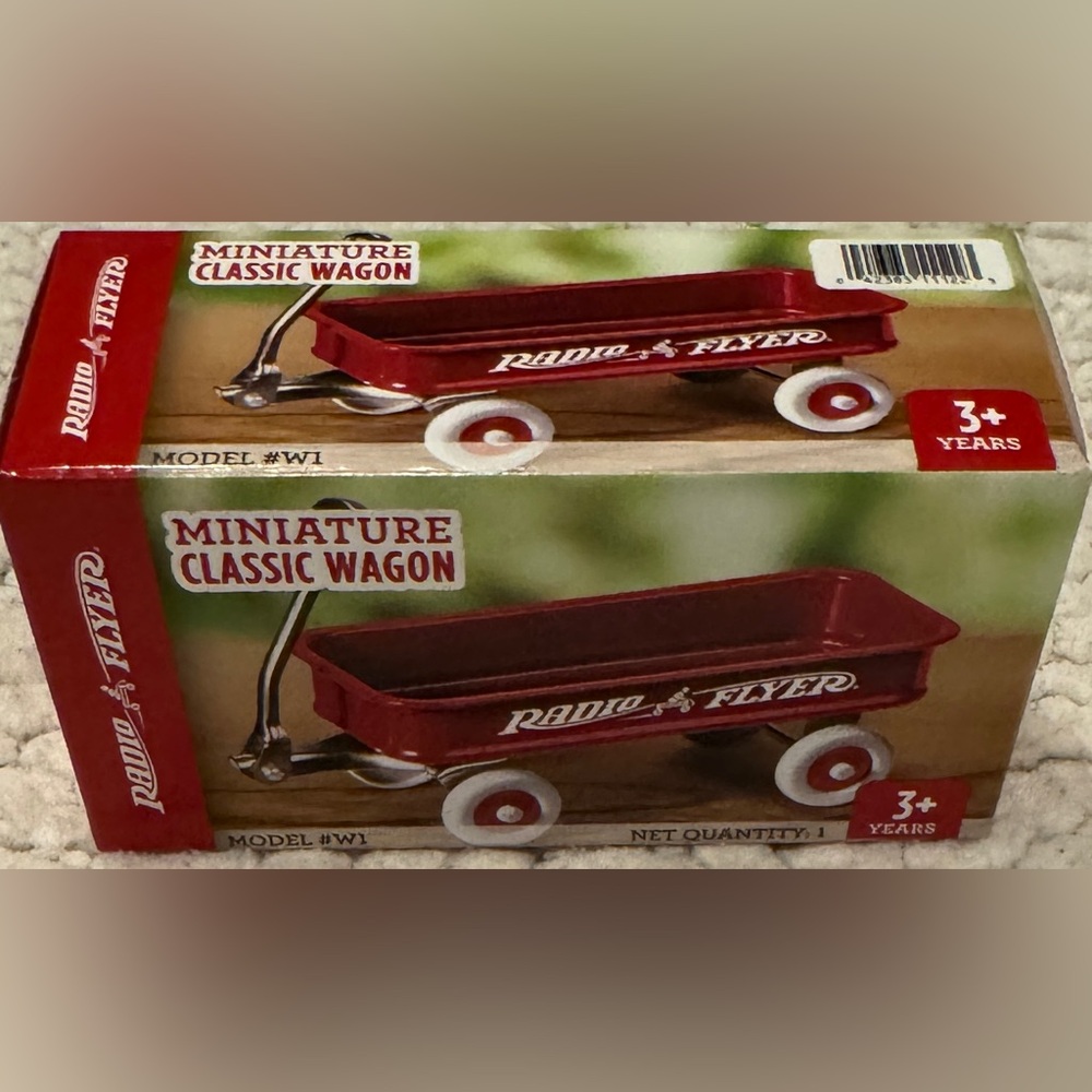 NEW Mini Radio Flyer Classic Wagon Red Miniature Model New in Box Never Used